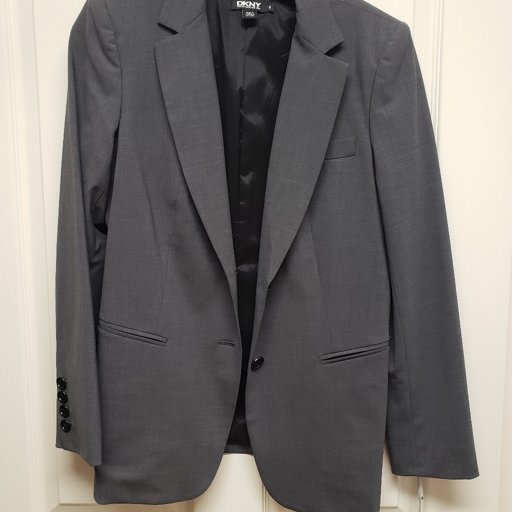 NWT Women's DKNY Charcoal Gray Blazer